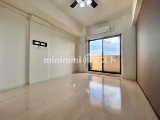 Luxe此花【6階】の居間