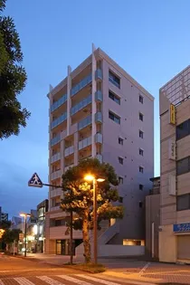 アミューズ千歳【5階】の外観