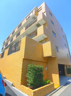 川口飯塚第3ロ-ヤルコ-ポ【2階】の外観