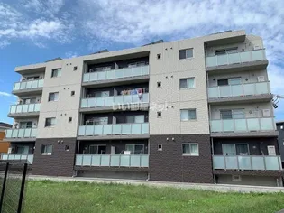 FELICITY GLANZの画像