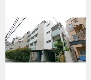 エルスタンザ代々木【3階】の外観