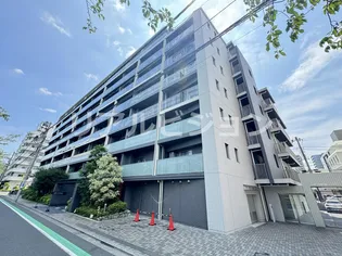 パークナード目黒【3階】の外観