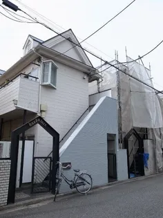 カオパレス NO.5【1階】の外観