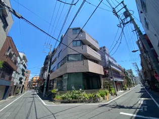 駒込和装学院ビルの画像