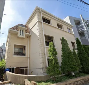 サンバレー原宿【1階】の外観