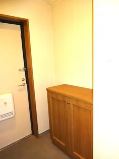 カーサラエスペランサ【3階】の玄関