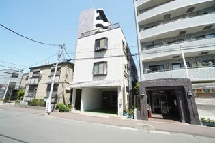 正村マンション【3階】の外観