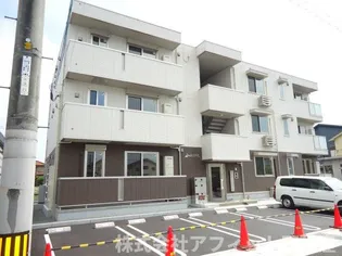 プレンティー新徳田【2階】の外観