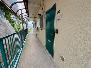 エステートハイツ【2階】の内装