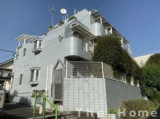 東京都中野区野方2【マンション】の外観