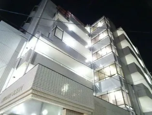 ベルジュールオーシャン【5階】の外観