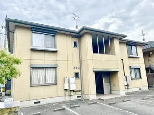 シャーメゾン万富 A棟【1階】の外観