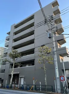 東京都新宿区西落合1【マンション】の外観