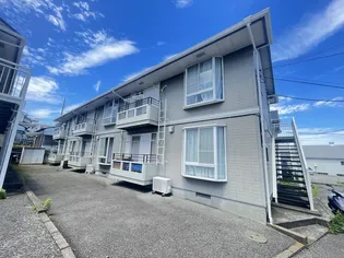 コートビレッヂBの画像