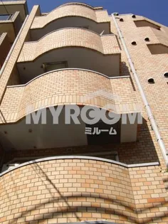 メゾン・ド・エコルス【3階】の外観