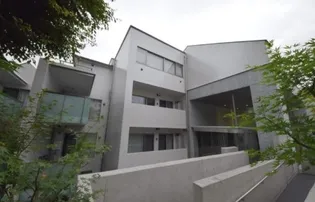 東京都新宿区市谷田町3【マンション】の外観