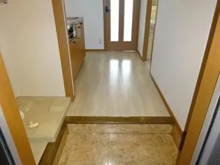 グランシャリオ(大門)【2階】の玄関