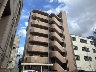 グラン・クリユ【2階】の外観