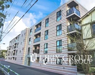 東京都北区赤羽北2【マンション】の外観