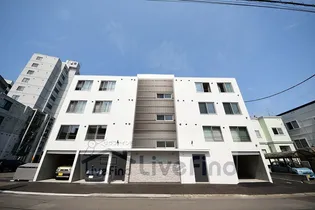 ラピスラズリ平岸の画像