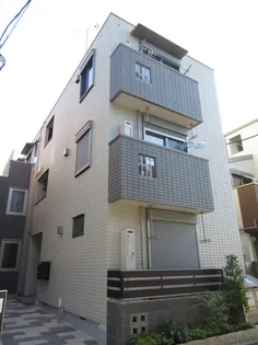 カサベルデ【1階】の外観