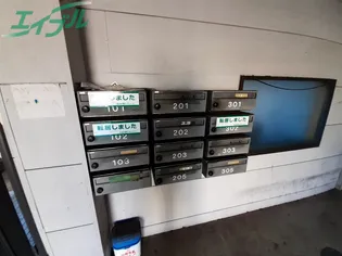 プチモールエイワ【2階】の地図