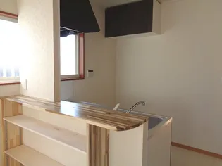 ロアリッジ【2階】のキッチン