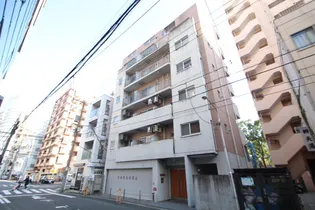 MC HOUSEの画像