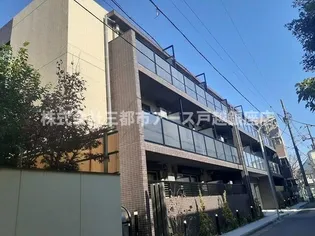 エスケーイリスの画像