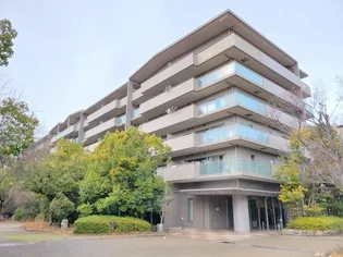 ローレルスクエア登美ヶ丘東館IIの画像