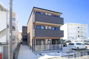クレストリーズの画像