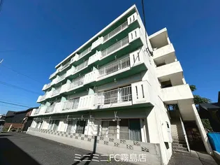 隼人マンションの外観