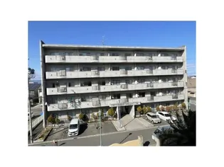 ロイヤル芝原北館【3階】の外観