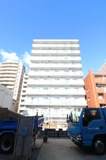 埼玉県さいたま市浦和区岸町6【マンション】の外観