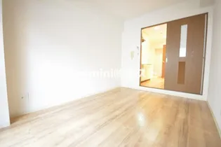 ロジュマン上本町【2階】の居間