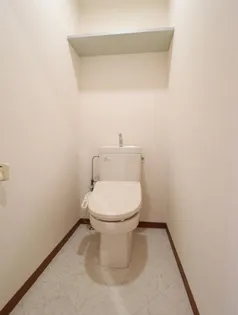 ロイヤルプレイス010【4階】の内装