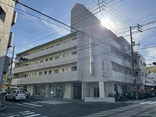 ランドスルー戸坂【2階】の外観