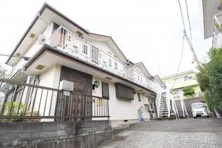 ビューハイム岡本【2階】の外観