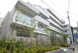 四谷坂町レジデンス【2階】の外観