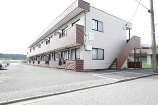 プルニエハイツ【1階】の外観