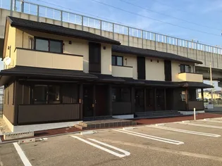 イン ハピネスIIIの画像