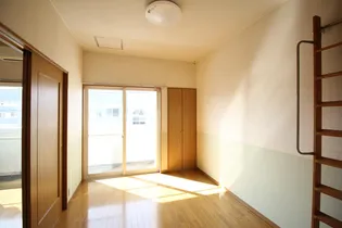 BIGウェーブIIB【2階】の居間