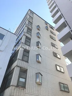 サンウイング南森町【2階】の外観