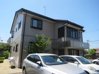 ロイヤルガーデン桃見台 A【1階】の外観