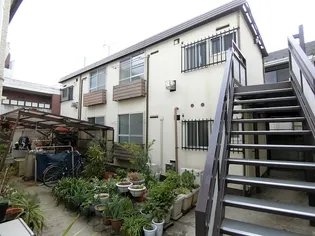 静気荘【1階】の外観