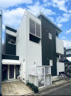 サンフロンティエール【1階】の外観