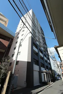 パークアクシス幡ヶ谷【3階】の外観