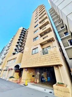 東京都新宿区大久保2【マンション】の外観