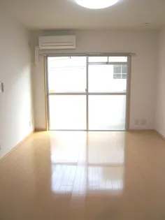 VILA DEL SOLの画像