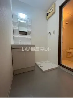 リバーサイド下田B【2階】の内装